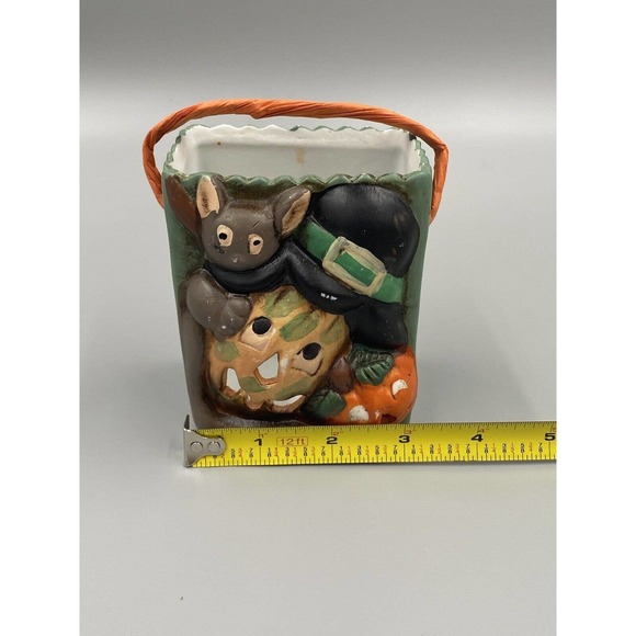 RIVER GROVE POTTERY - Ceramic Halloween Scarecrow Pumpkin Bat 4” Treat Bag - Picture 6 of 6
